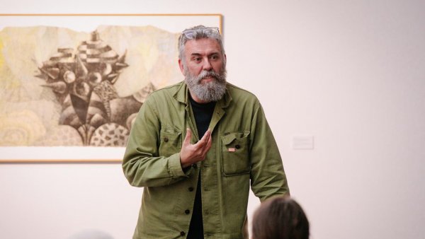 Fundația Art Encounters anunță curatorul Bienalei din 2027: Philippe Van Cauteren, Director artistic al S.M.A.K. Gent