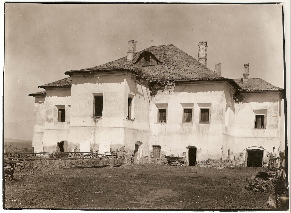 Conacul din Trifești în August 1928