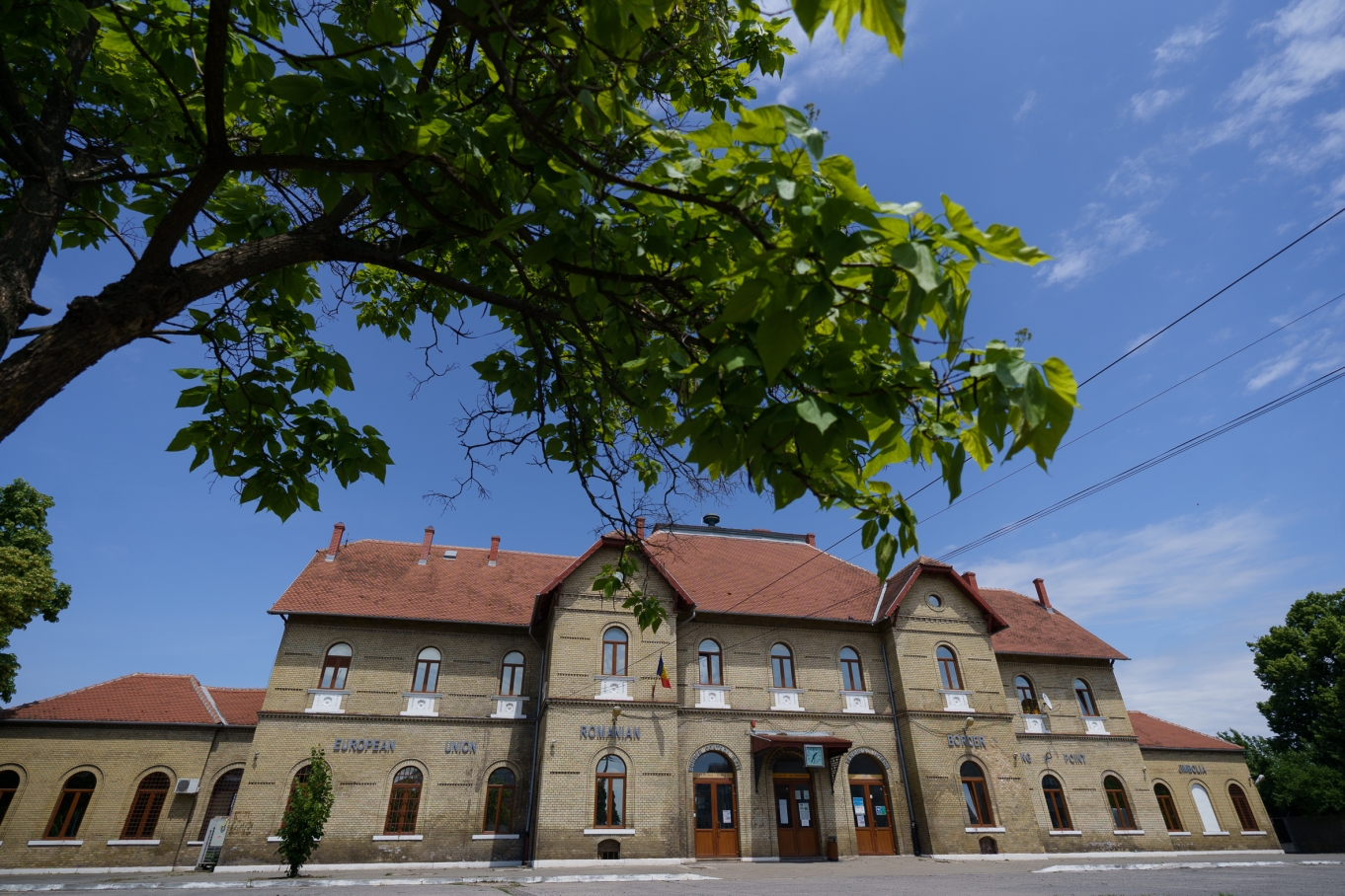 Stația de cale ferată din Jimbolia. Foto Theophil Soltesz